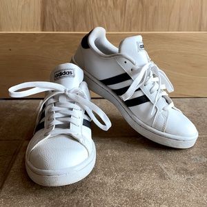 Adidas Grand Court sneakers